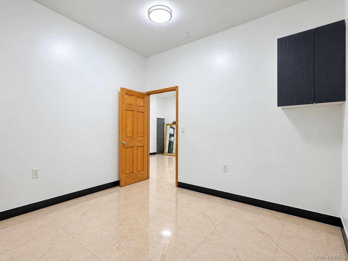 965 43rd Street Unit: 1C thumbnail 5