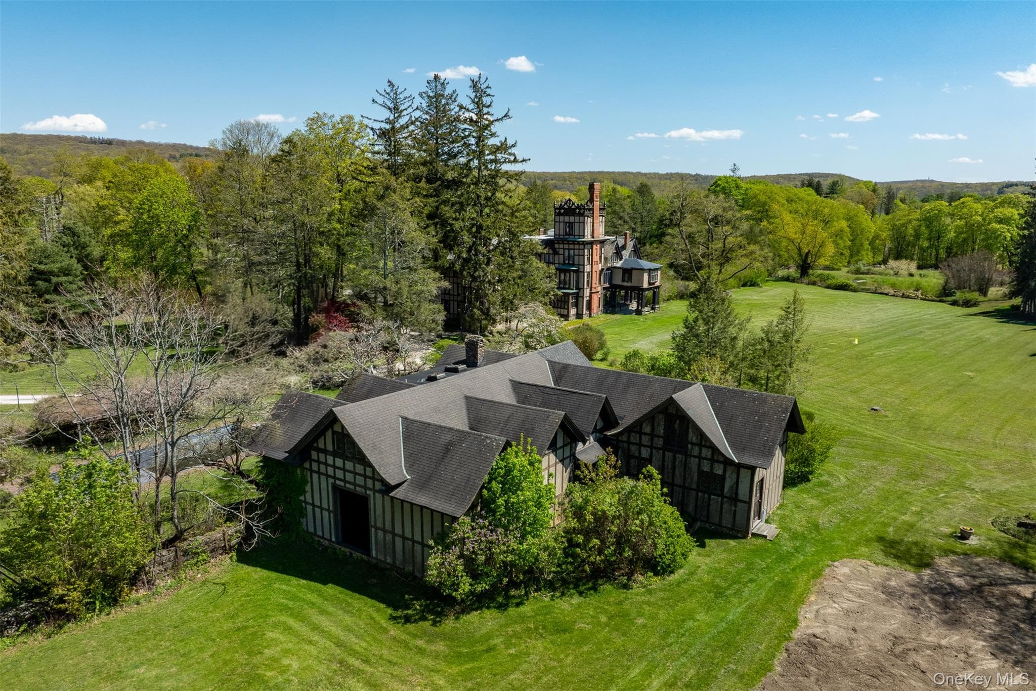 618 Quaker Hill Road thumbnail 6