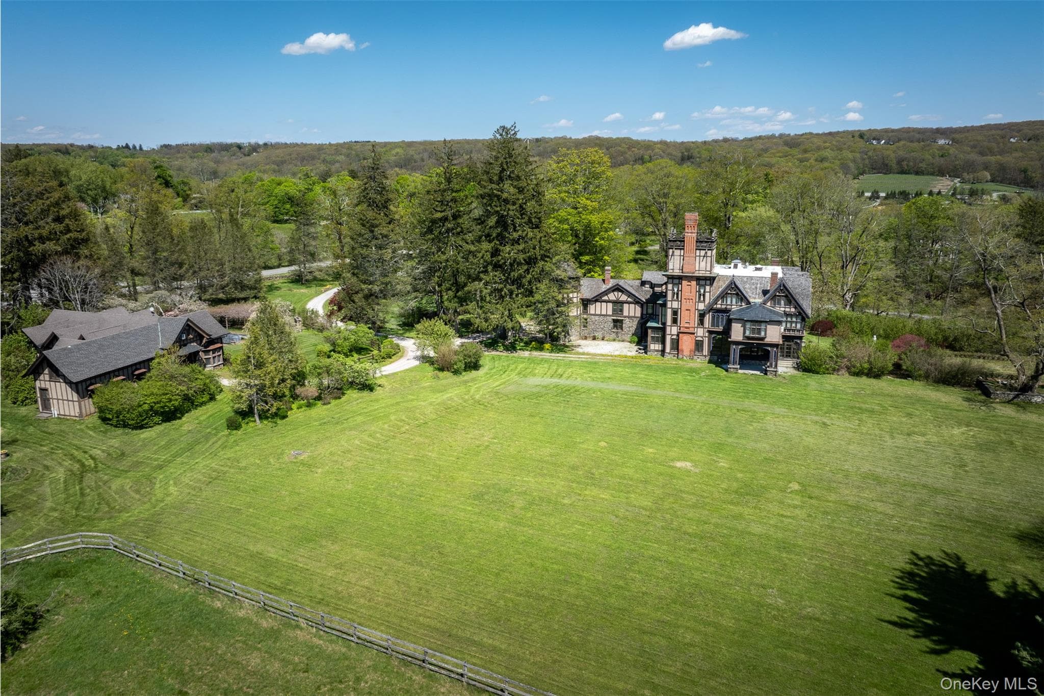618 Quaker Hill Road thumbnail 5