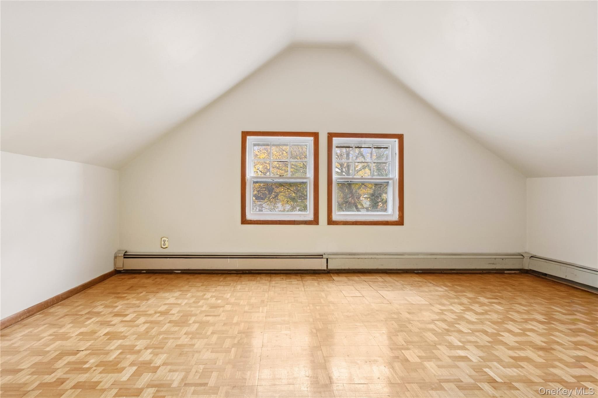 156 Goodwin Avenue thumbnail 10