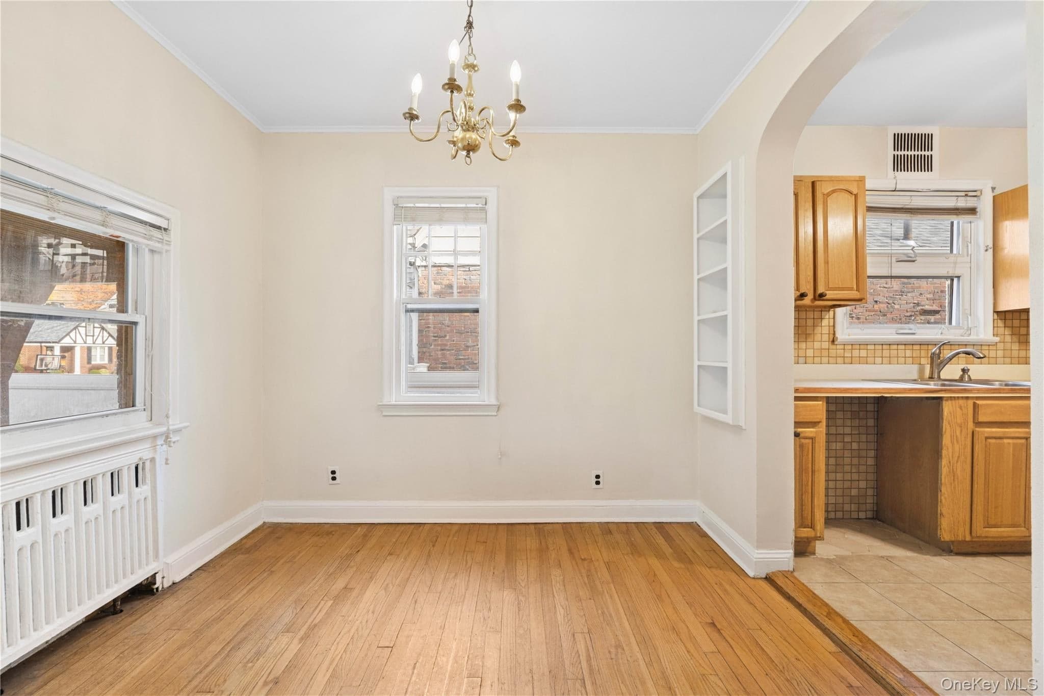 156 Goodwin Avenue thumbnail 8
