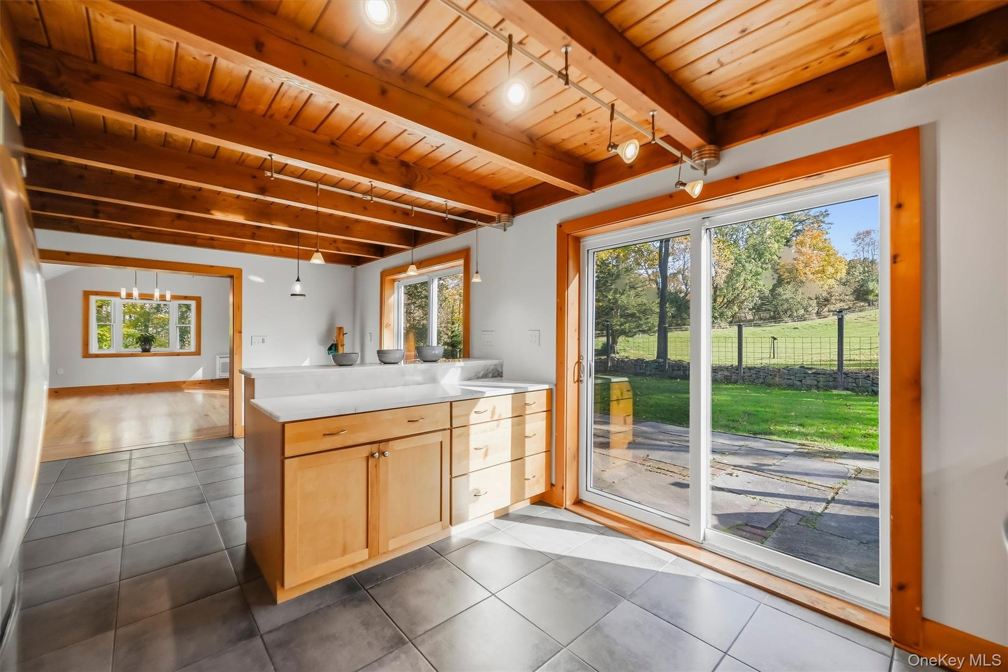 85 Foster Road thumbnail 12