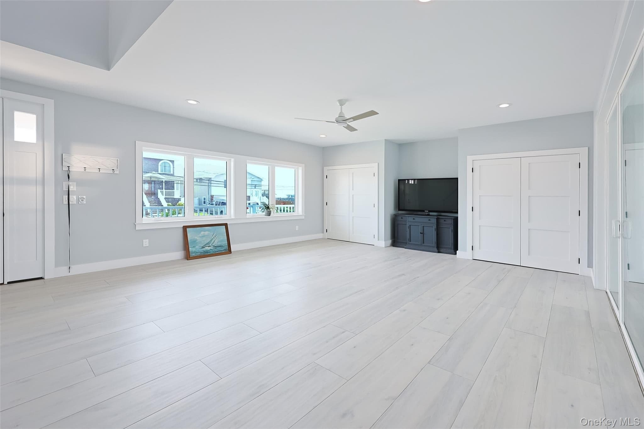 390 E Shore Road thumbnail 27