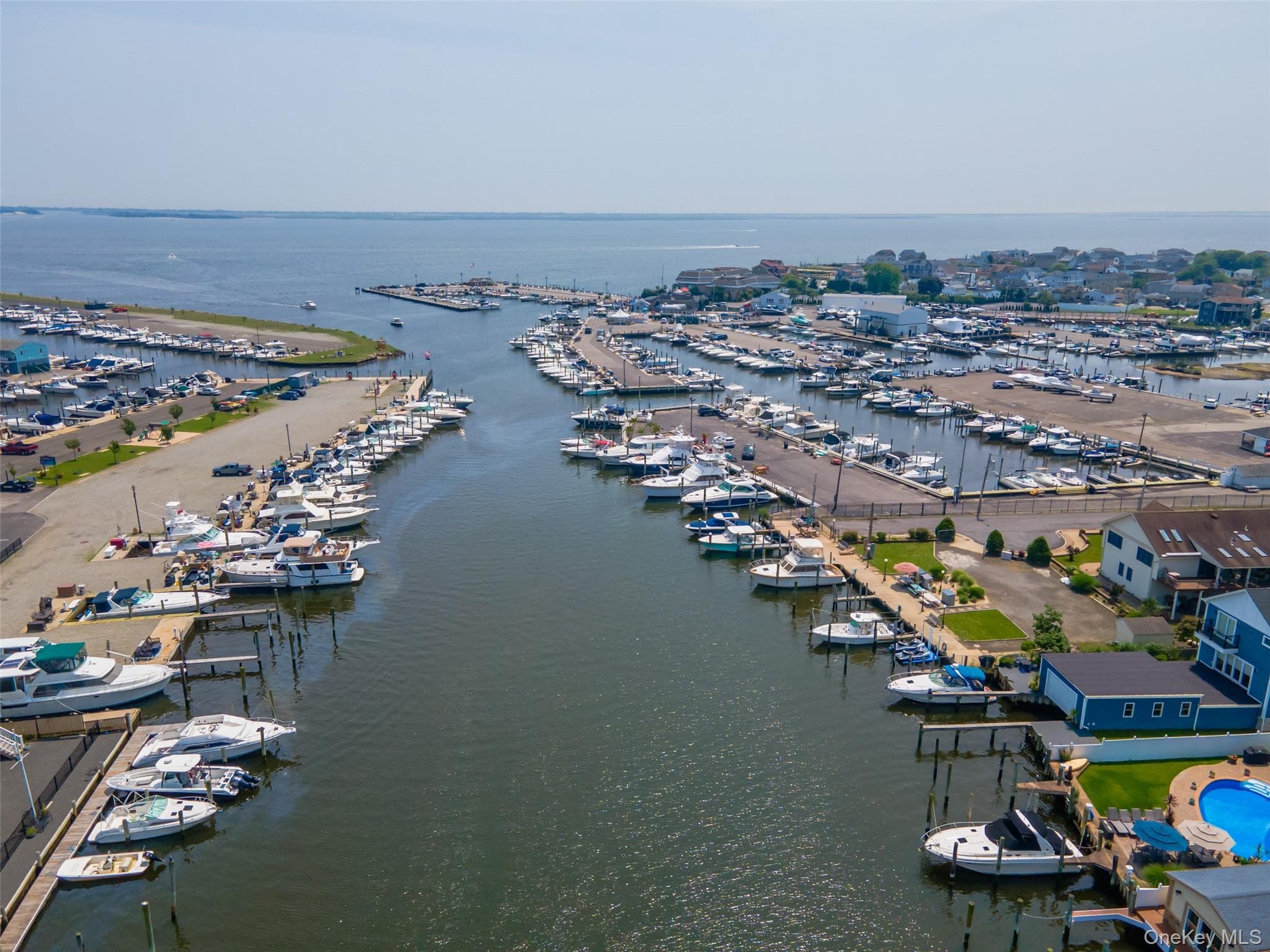 390 E Shore Road thumbnail 6