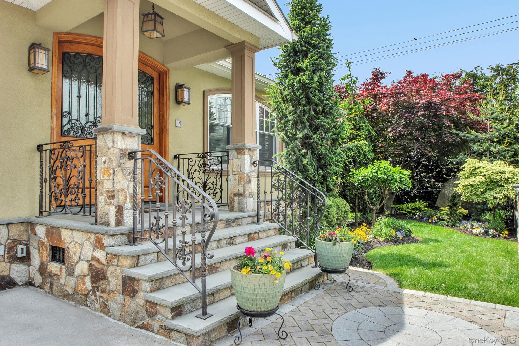 149-02 11th Avenue thumbnail 2