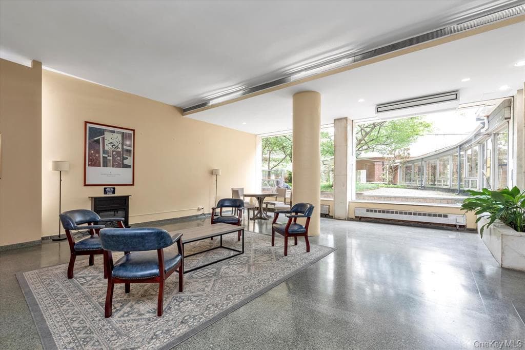 61-15 97th Street Unit: 6A thumbnail 4