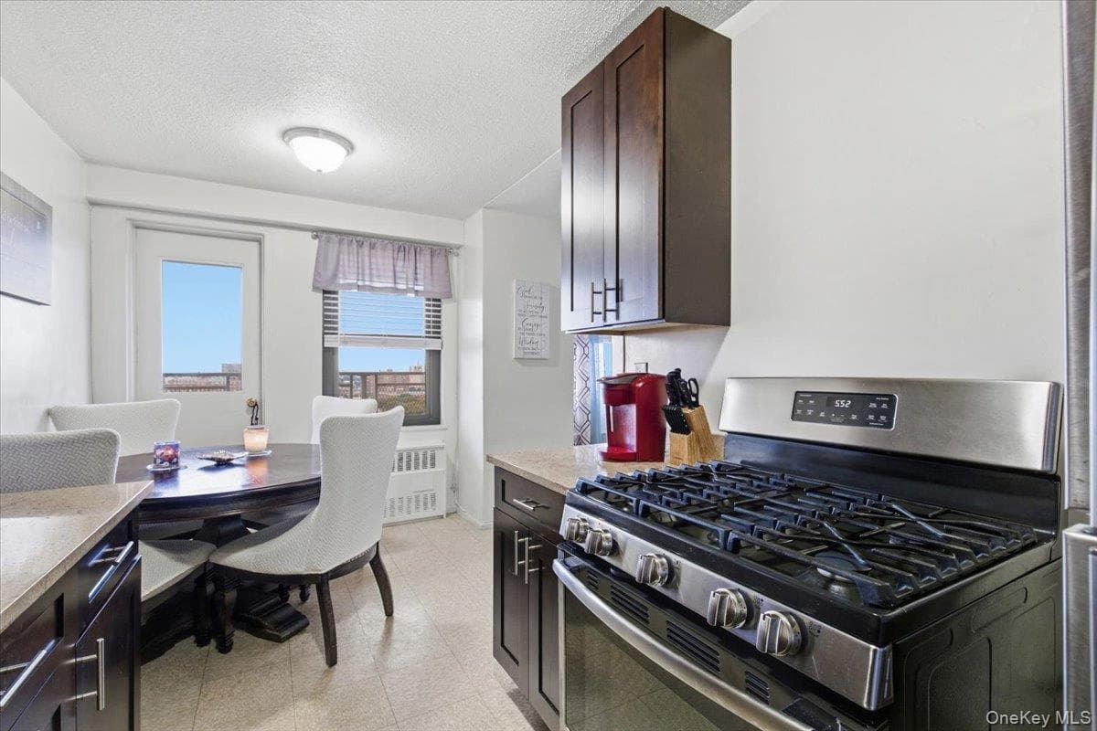 920 Metcalf Avenue Unit: 19A thumbnail 6