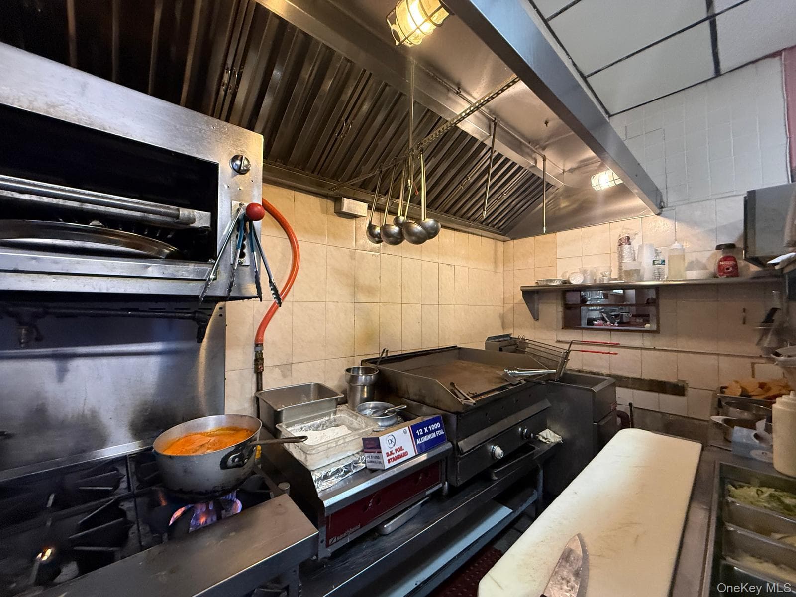 2521 Astoria Boulevard thumbnail 10