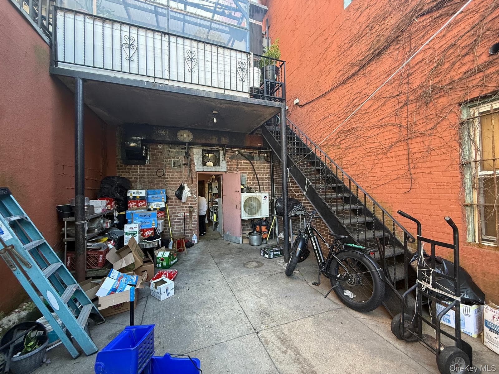 2521 Astoria Boulevard thumbnail 15