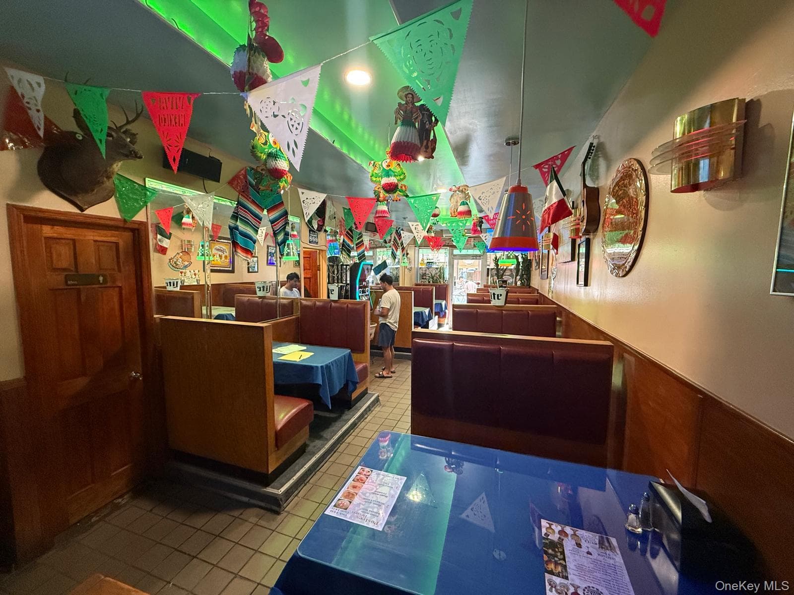 2521 Astoria Boulevard thumbnail 12