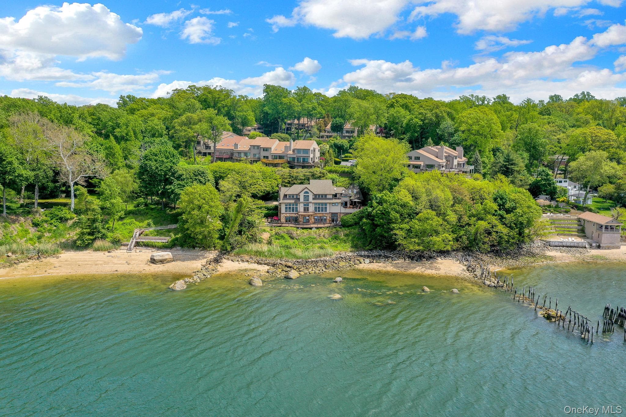 35 Sunview Drive thumbnail 5
