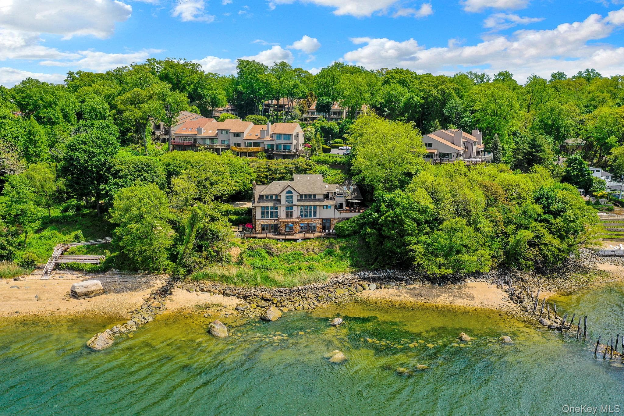 35 Sunview Drive thumbnail 33