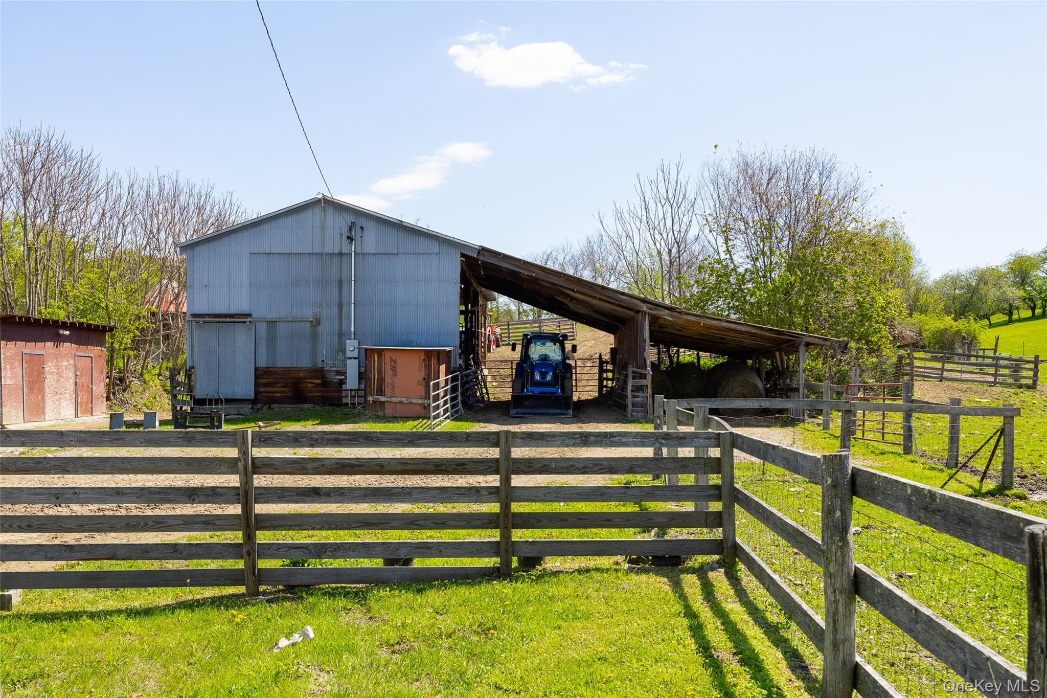 252 Crum Elbow Road thumbnail 11