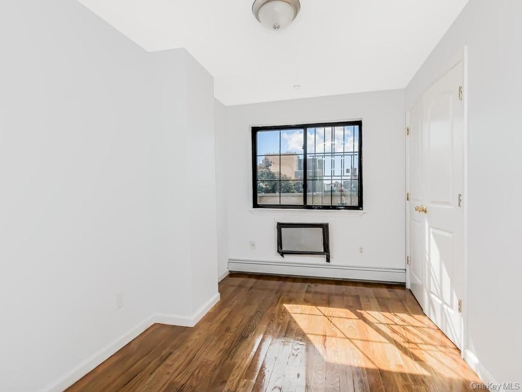 3545-3547 Carlisle Place thumbnail 7