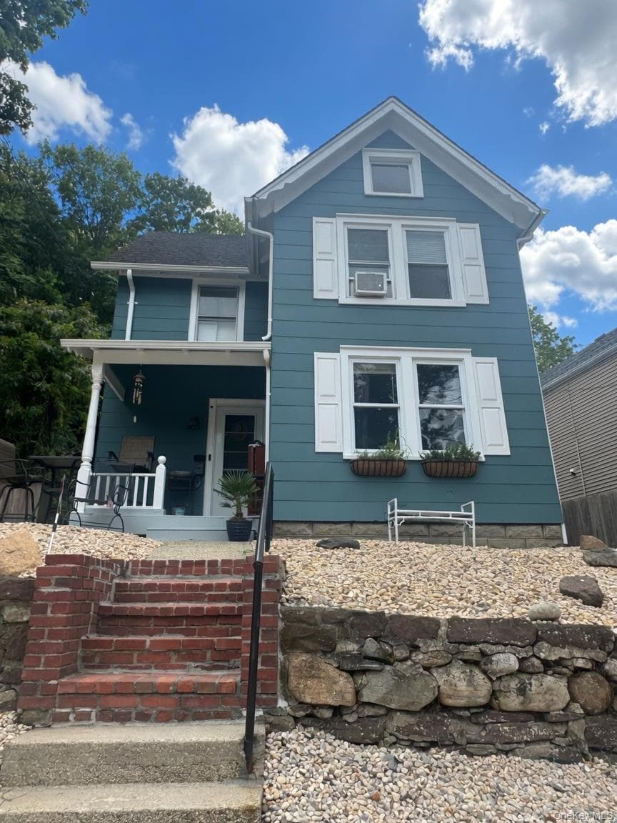78 Scudder Avenue thumbnail 2