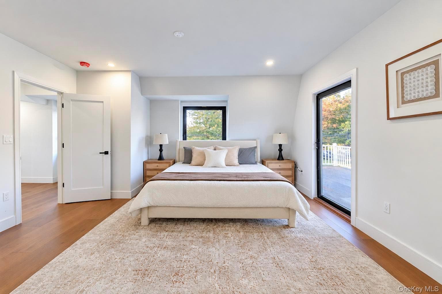 460 Jefferson Street thumbnail 11