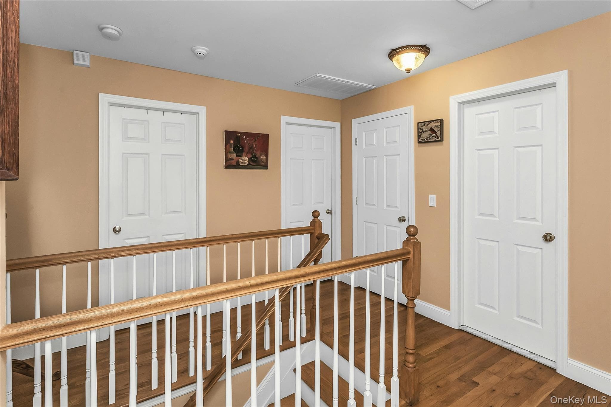 1025 Seawood Drive thumbnail 17