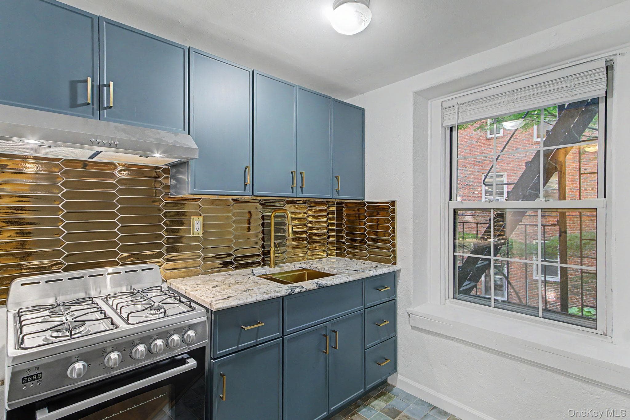 270 Bronxville Road Unit: B3 thumbnail 5