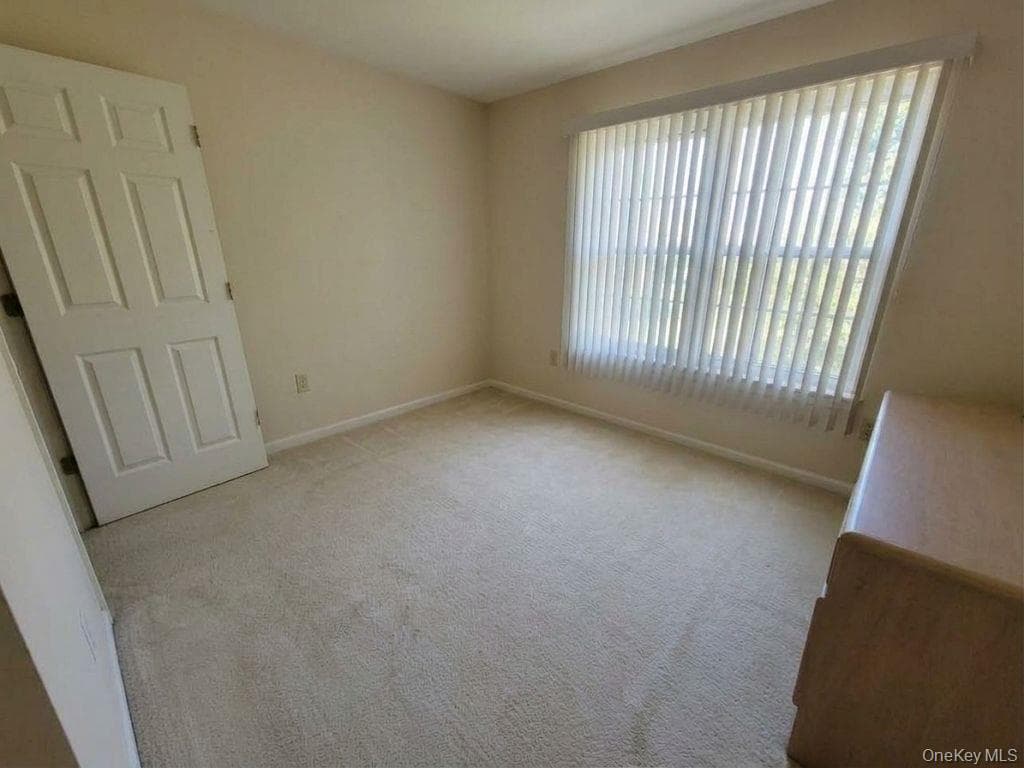 120 Highwood Drive thumbnail 21