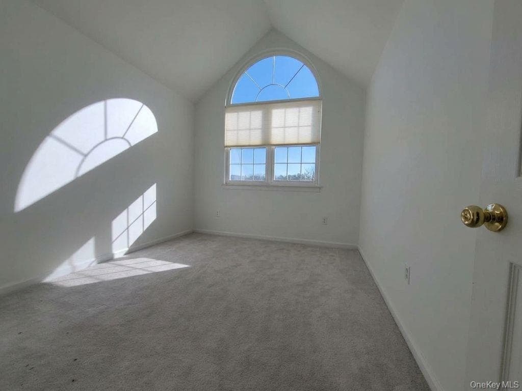 120 Highwood Drive thumbnail 25