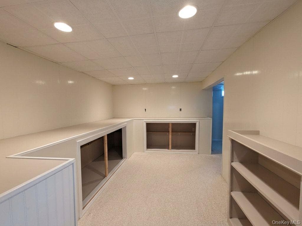 120 Highwood Drive thumbnail 31