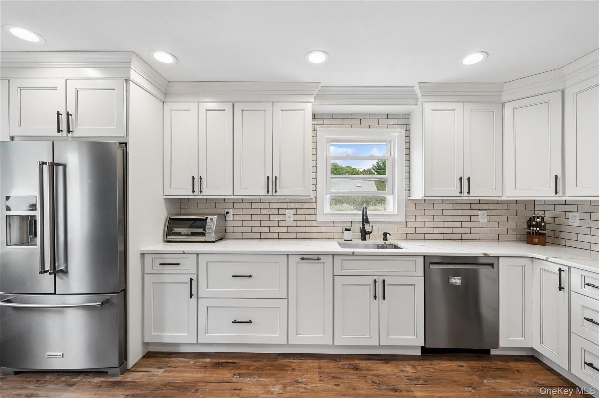 181 Cirrus Road thumbnail 12