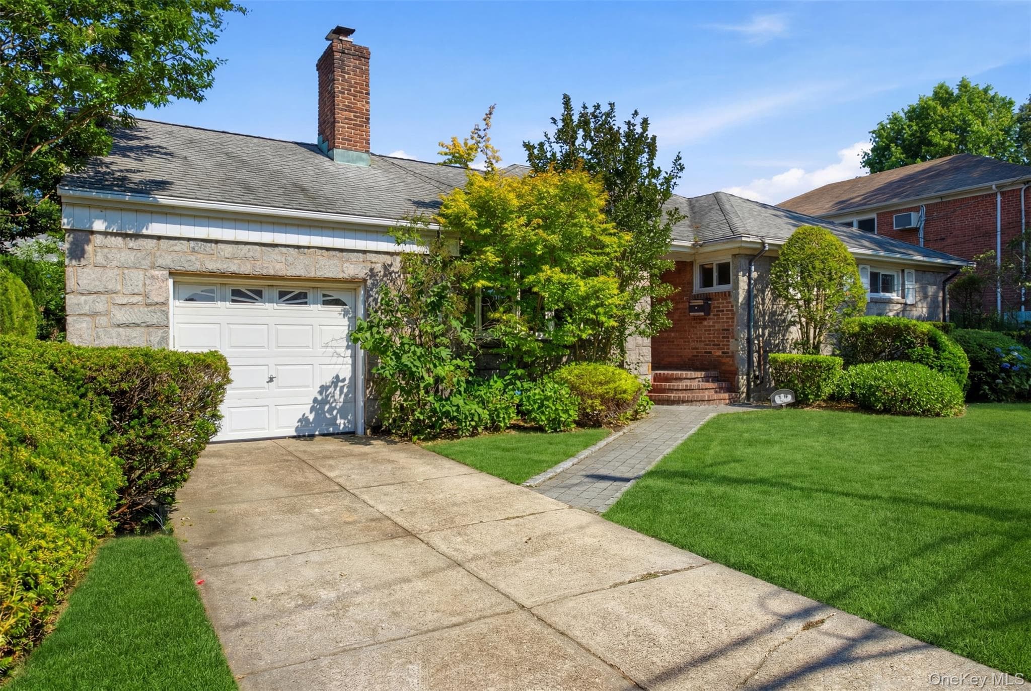 169 Landau Avenue thumbnail 2