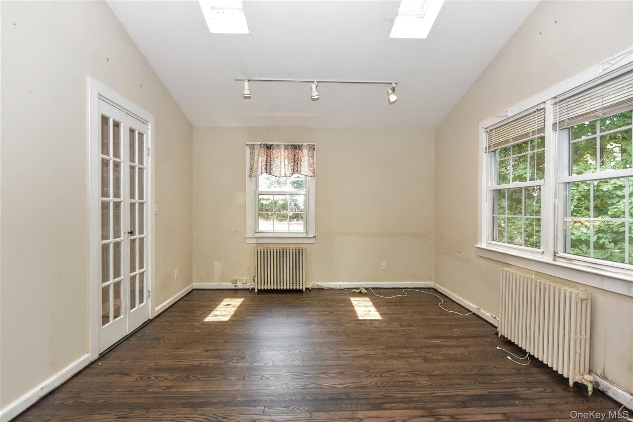 127 Hunt Avenue thumbnail 22
