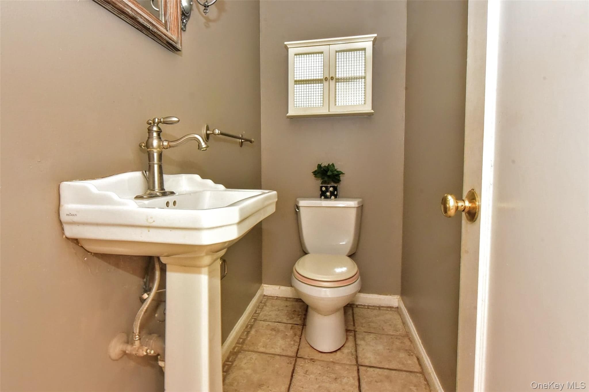 127 Hunt Avenue thumbnail 23