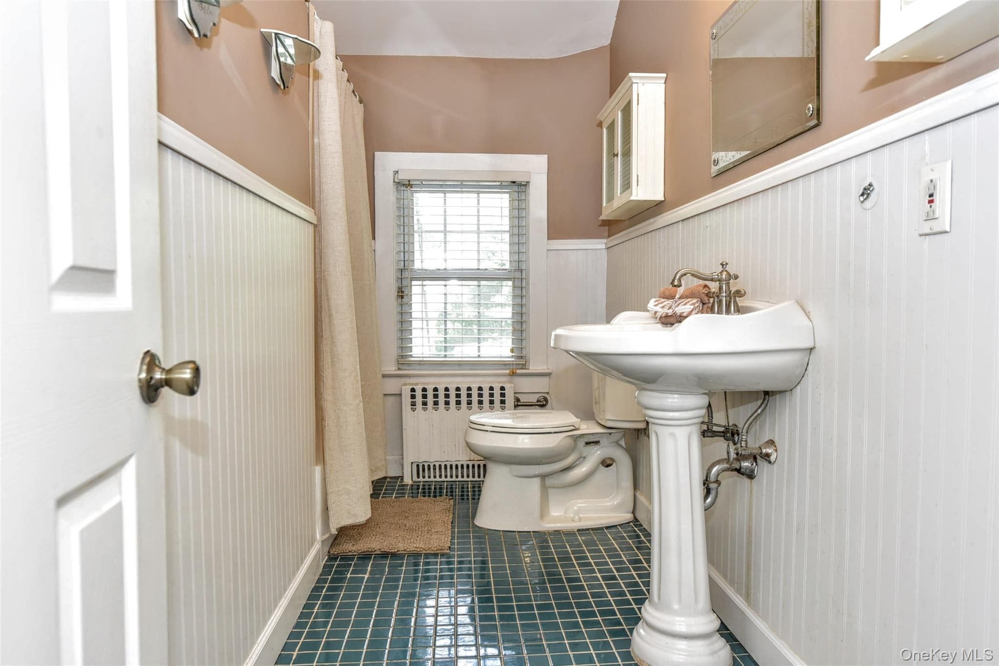 127 Hunt Avenue thumbnail 28