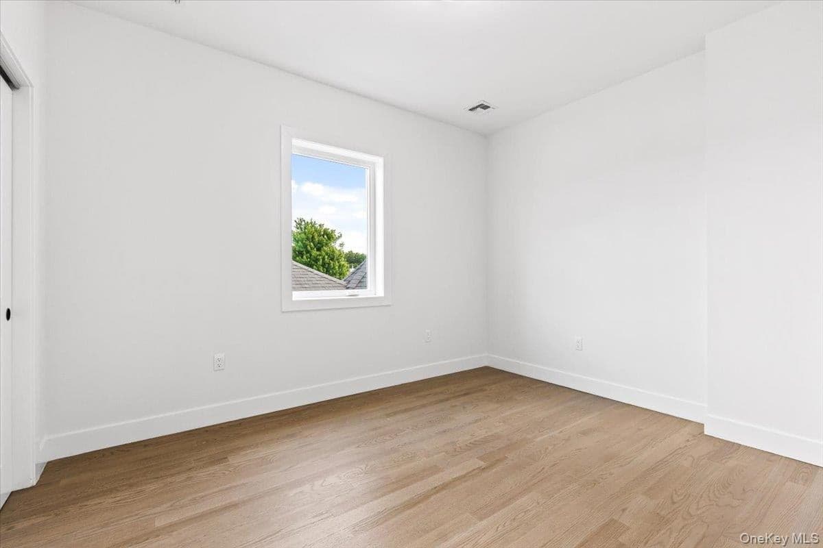 197 Finlay Street thumbnail 26