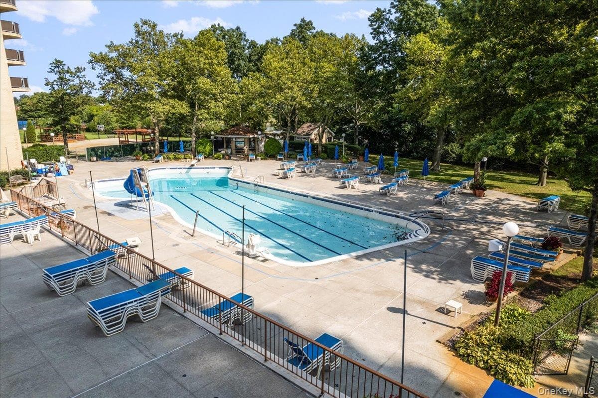 215-15 23rd Avenue Unit: TH 10 thumbnail 27