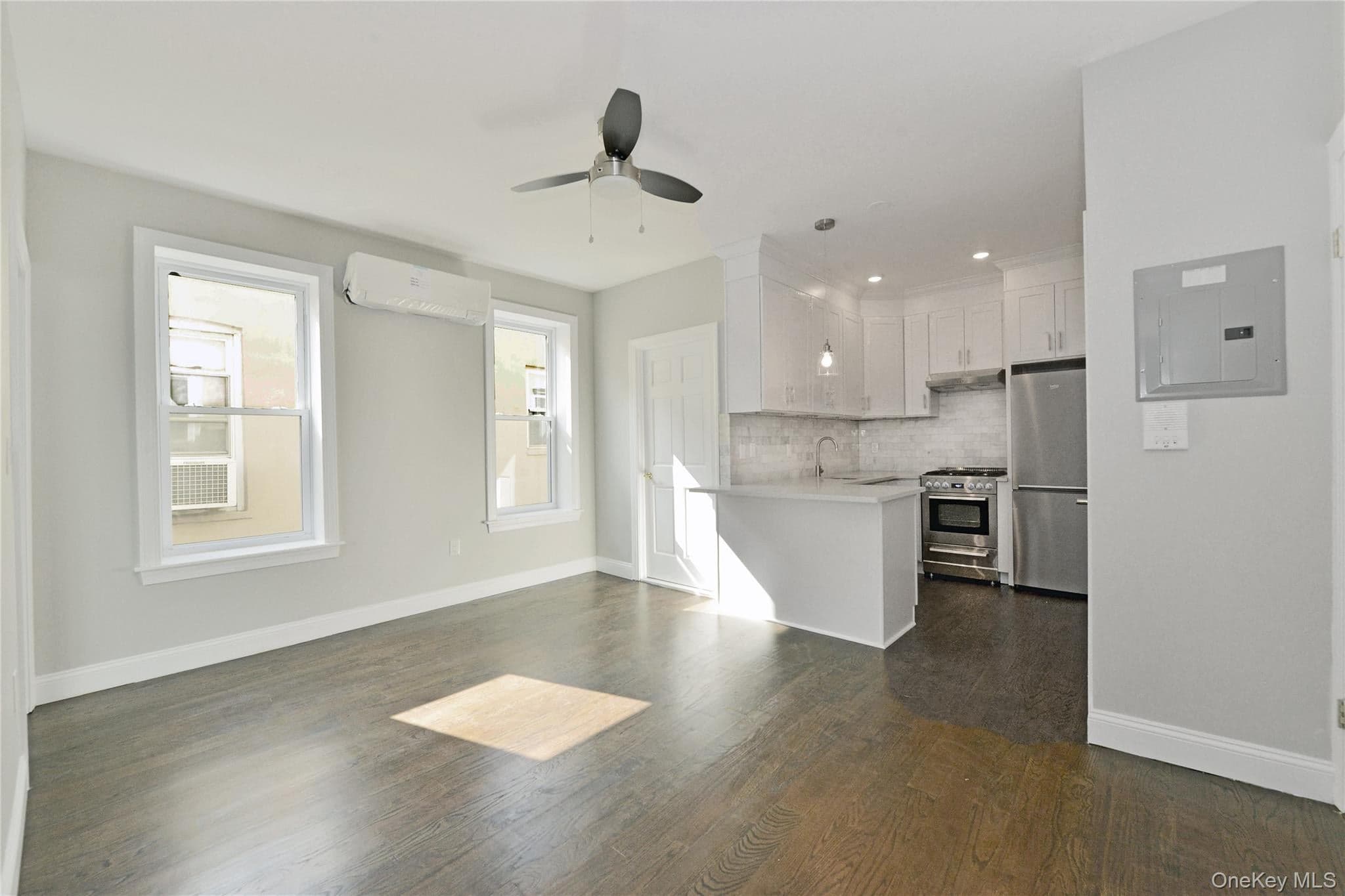 23-70 26th Street Unit: 3 Family thumbnail 2