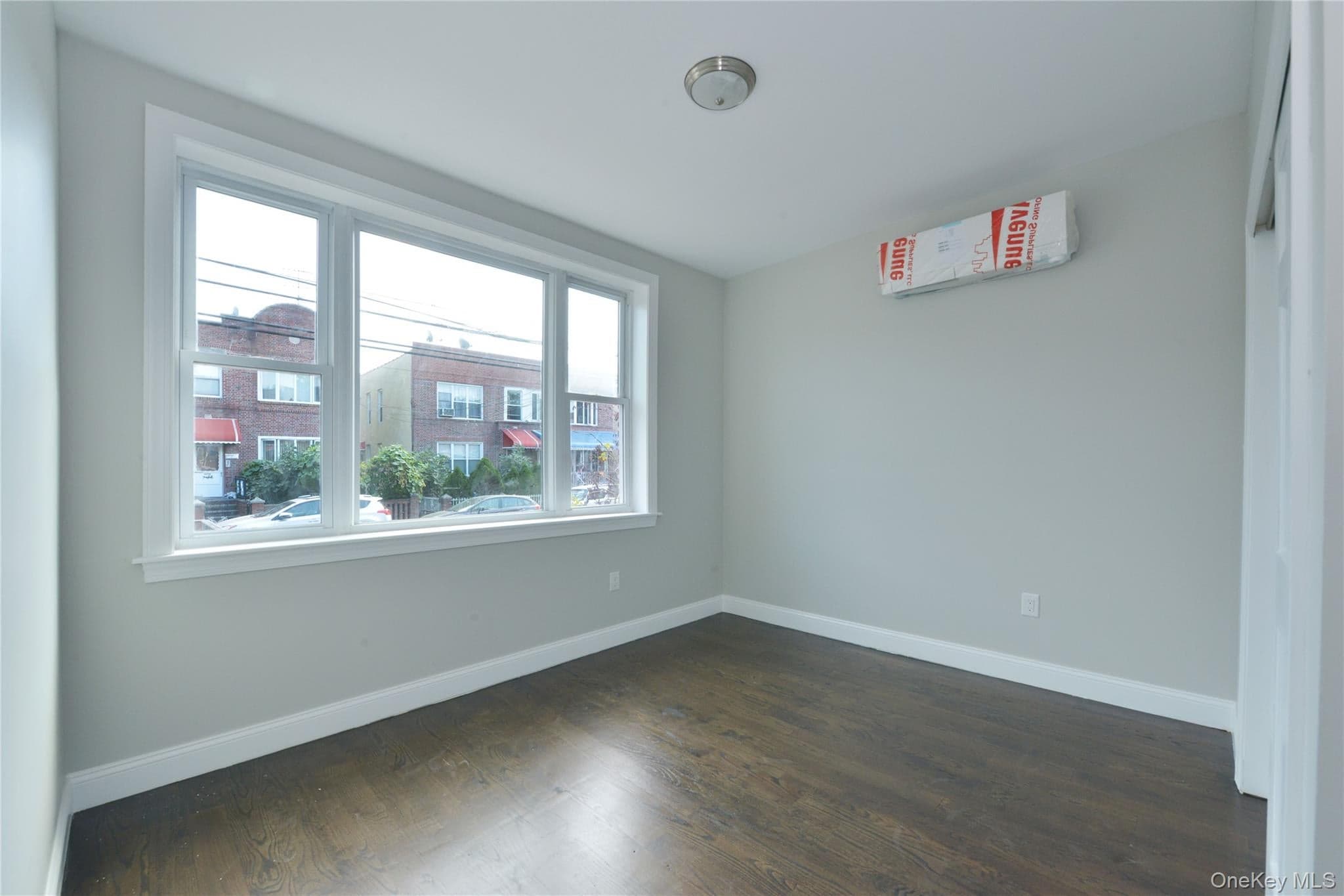 23-70 26th Street Unit: 3 Family thumbnail 9