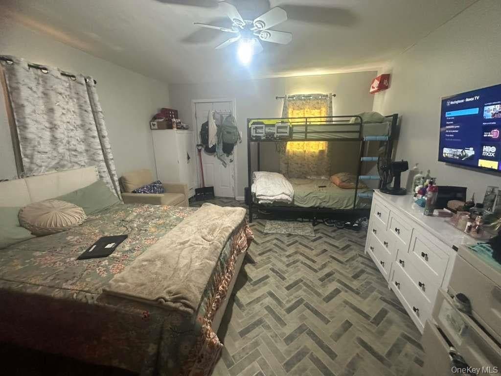 24 Pratt Street thumbnail 9