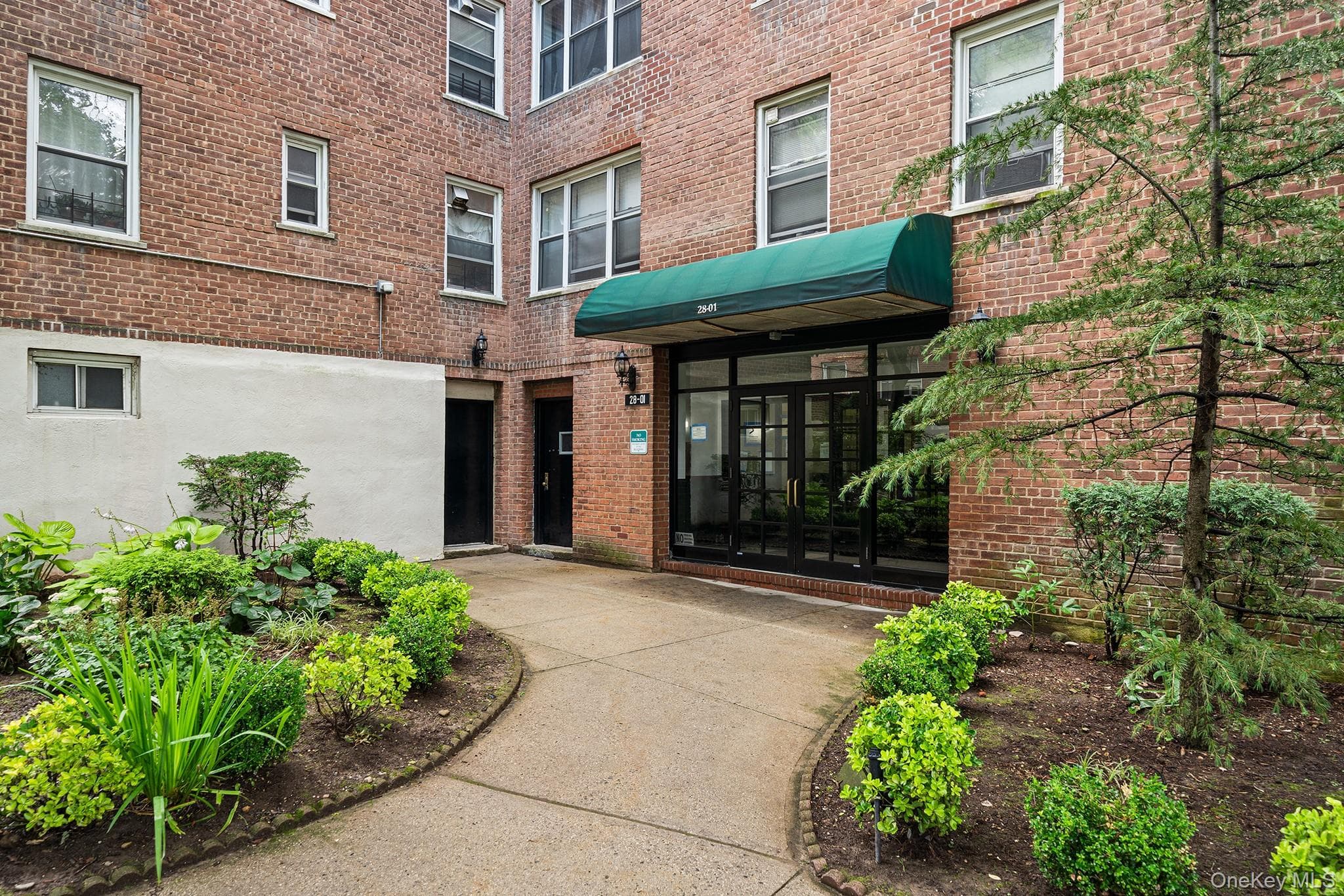 28-01 Union Street St Unit: 5F thumbnail 3