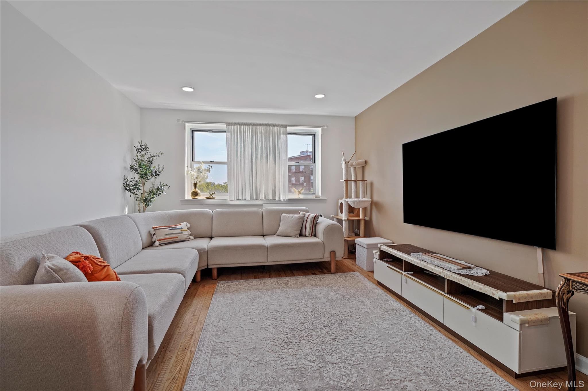 151-25 88th Street Unit: 4E thumbnail 6