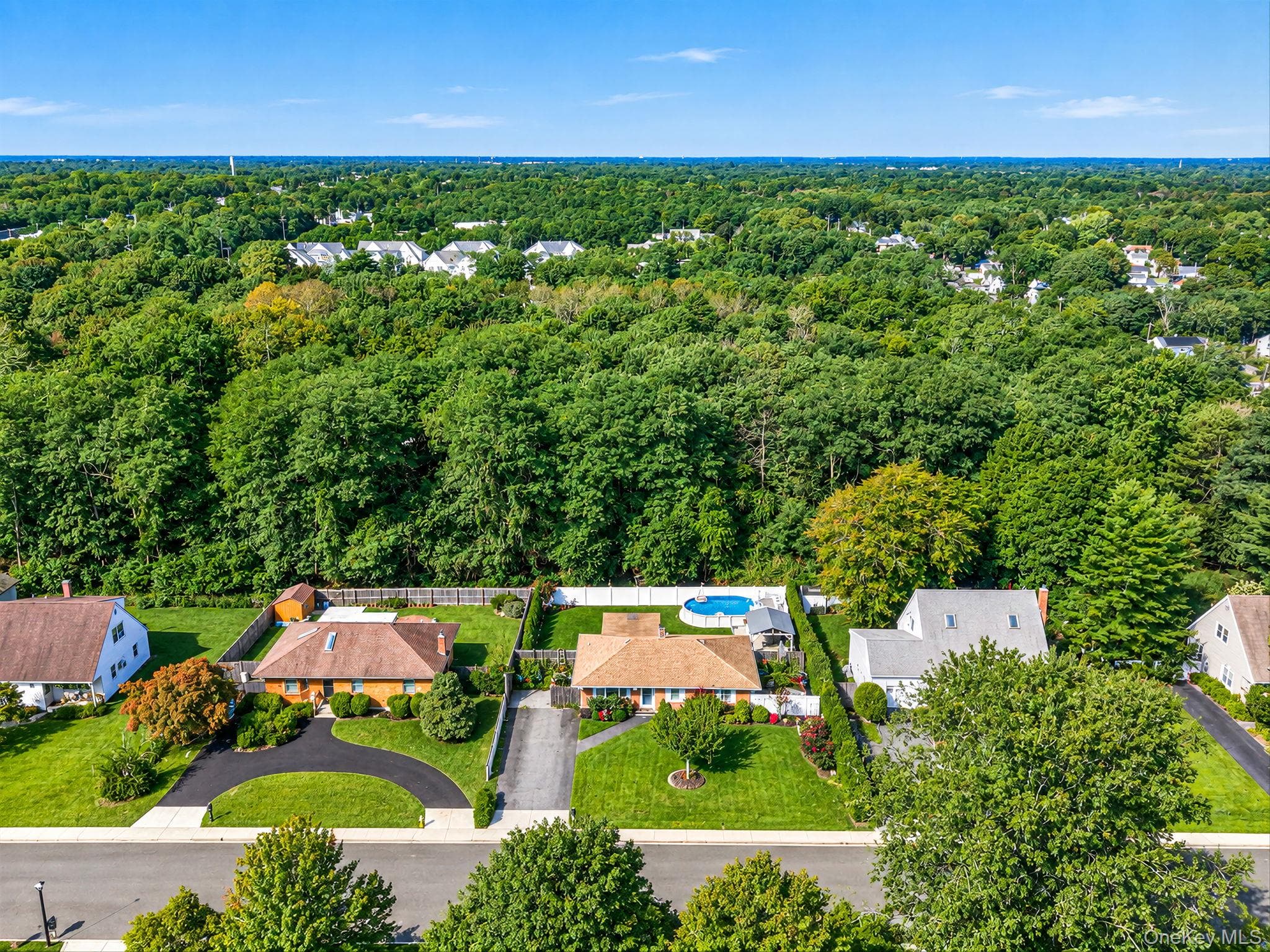 542 Agamemnon Avenue thumbnail 13
