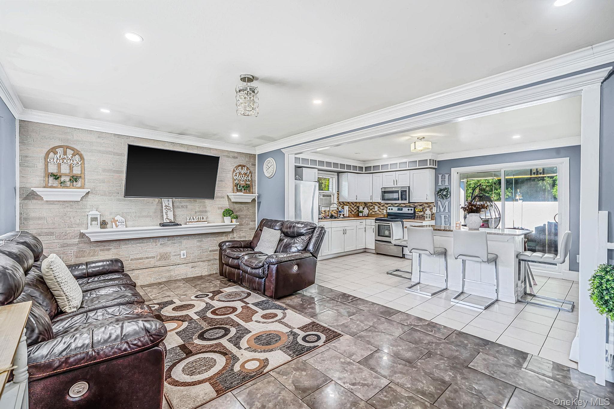 542 Agamemnon Avenue thumbnail 14