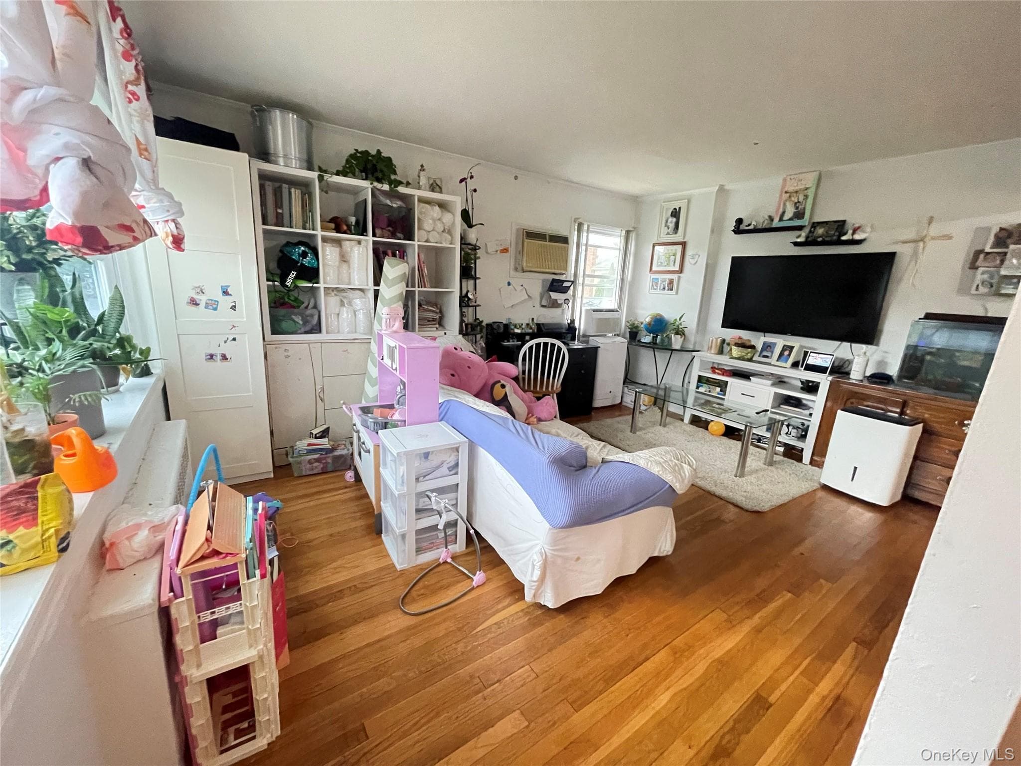 32 Edgewood Road thumbnail 3