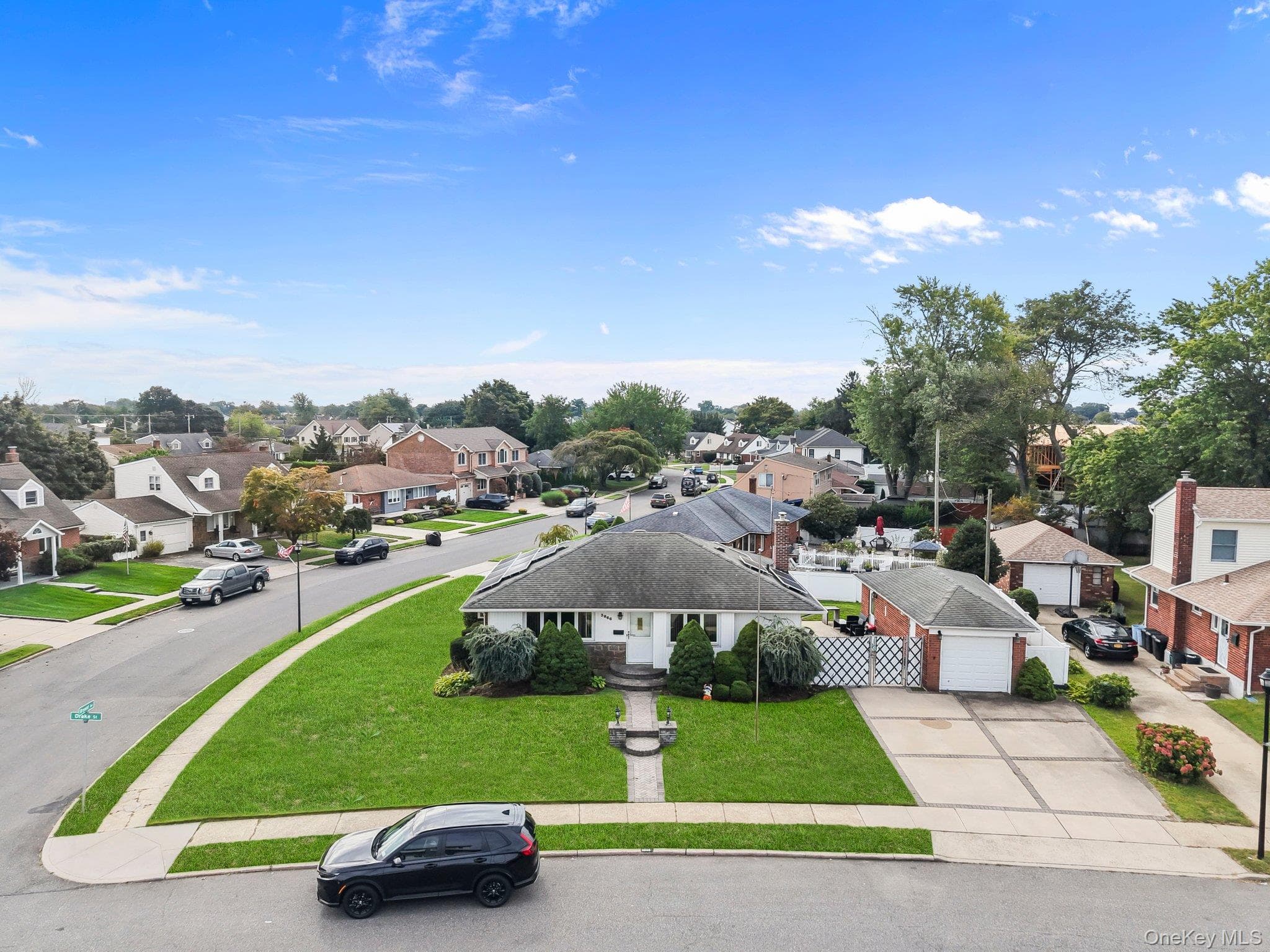 3866 Drake Street thumbnail 35