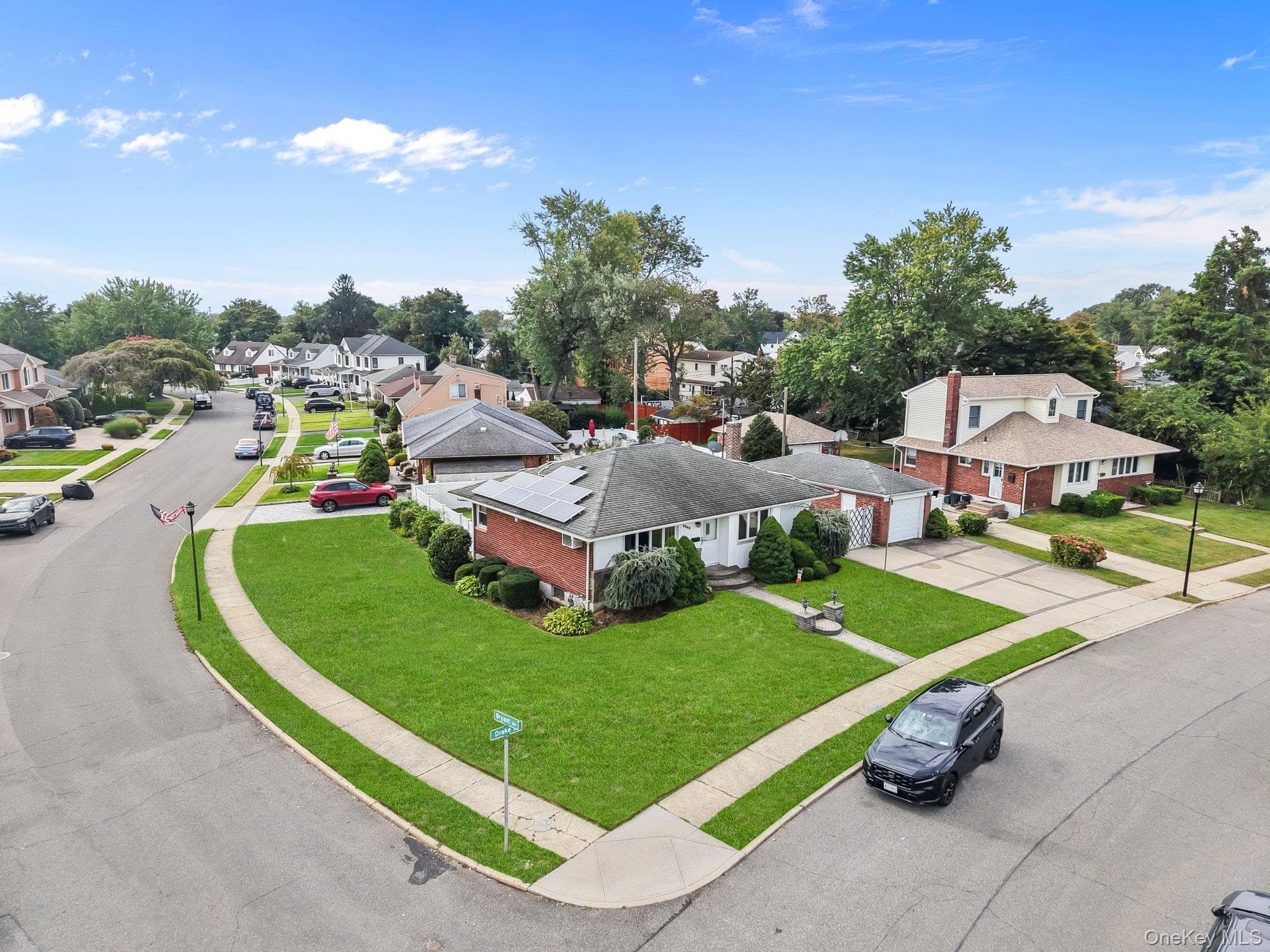 3866 Drake Street thumbnail 36