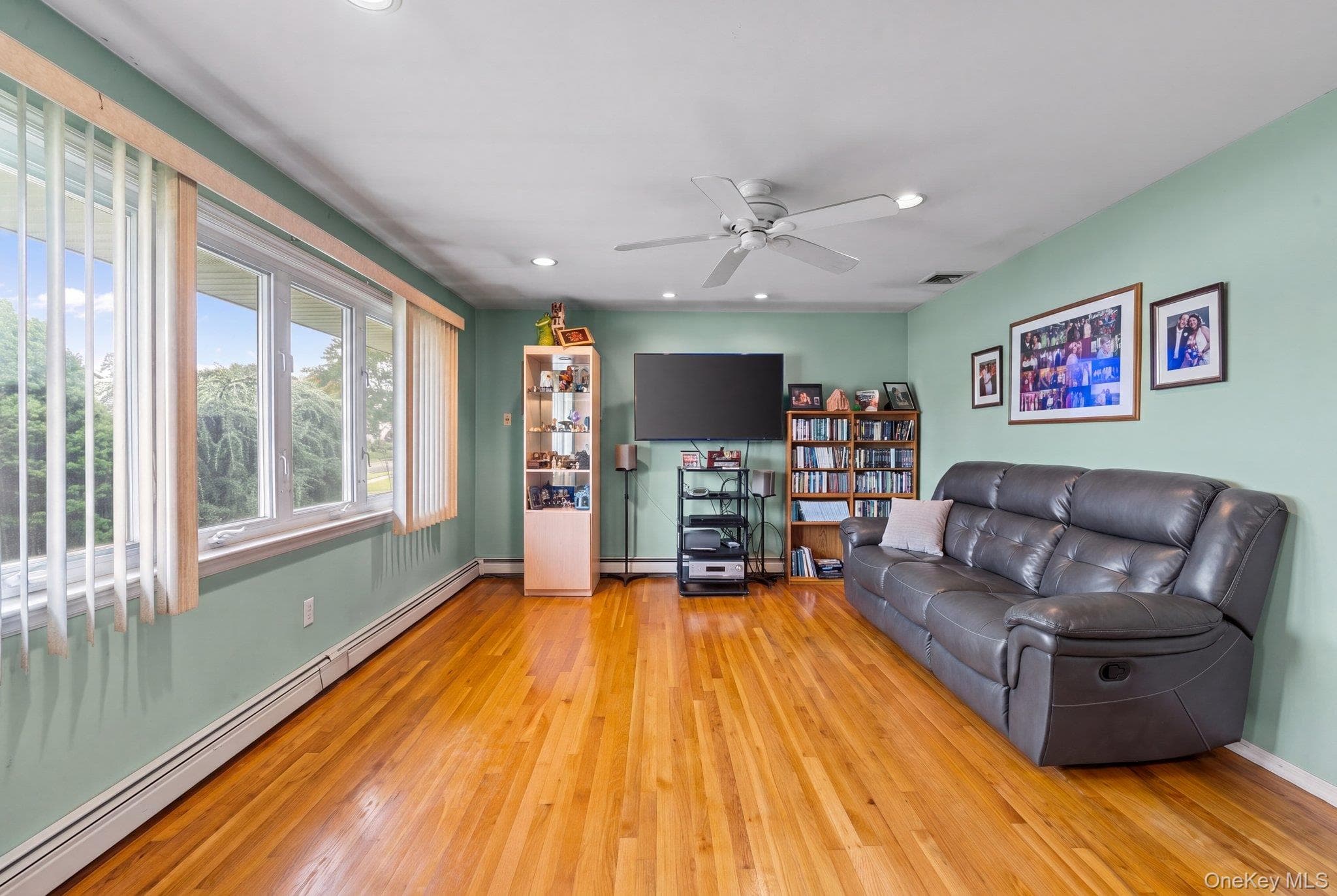 3866 Drake Street thumbnail 13