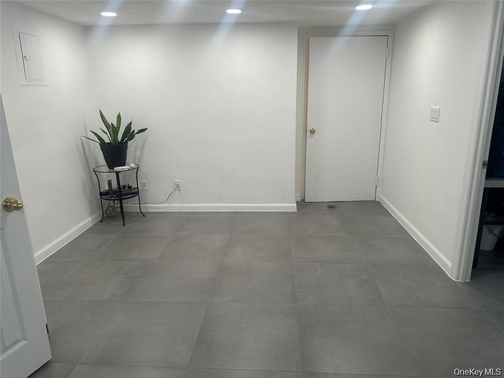75-58 113th Street Unit: C thumbnail 3