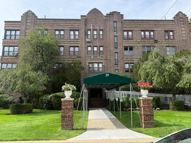 29 Woodmere Boulevard Unit: 2-B thumbnail 3