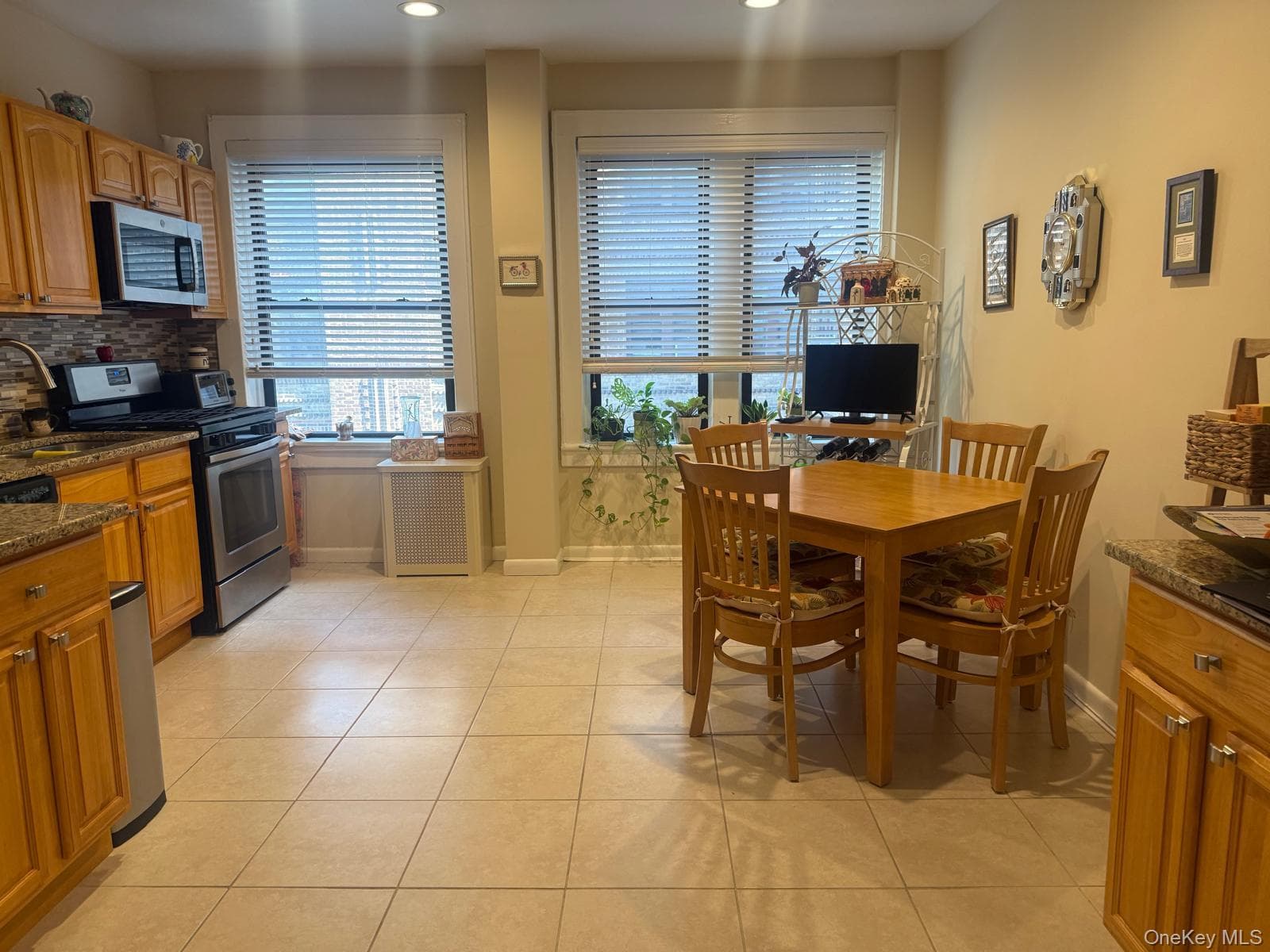 29 Woodmere Boulevard Unit: 2-B thumbnail 16