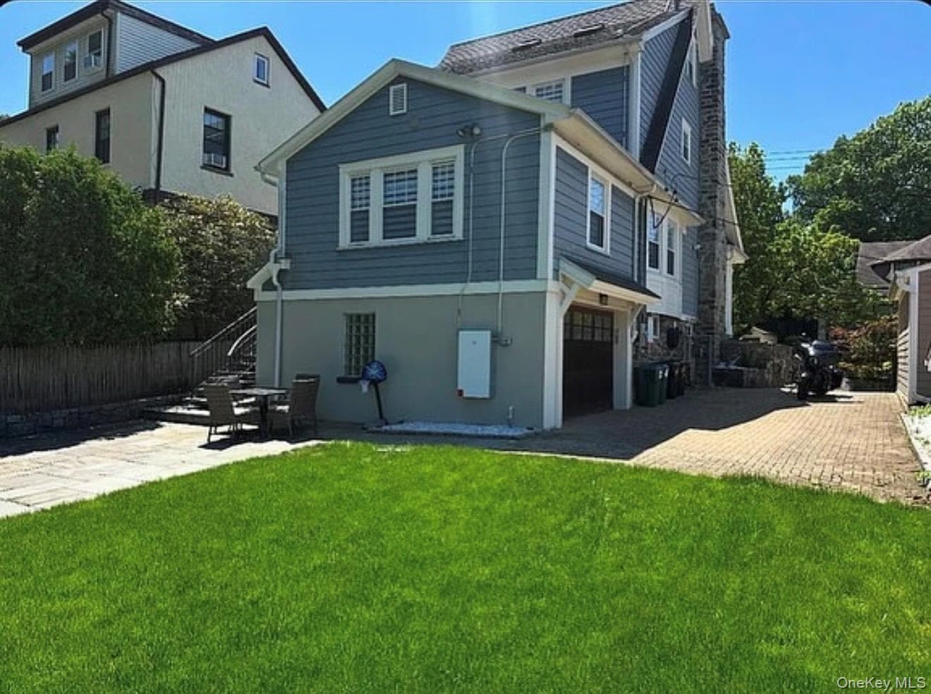 39 Marshall RD thumbnail 4