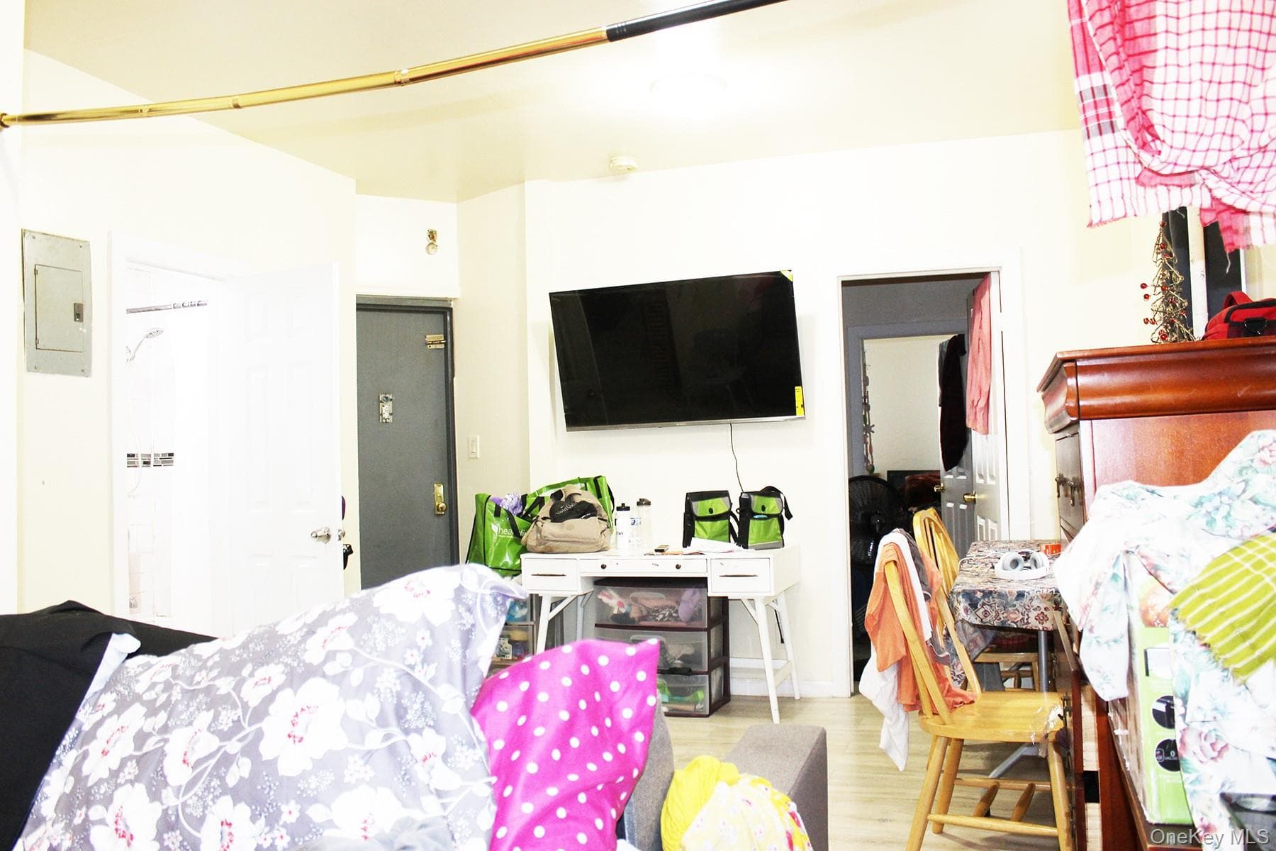 1731 White Plains Road thumbnail 12