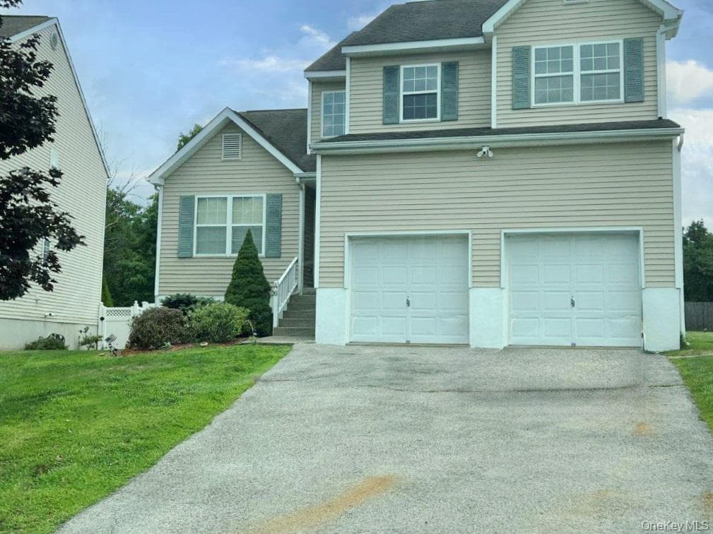46 Alexander Drive photo 1
