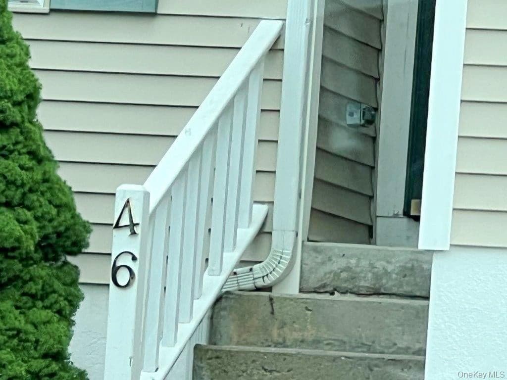 46 Alexander Drive thumbnail 4